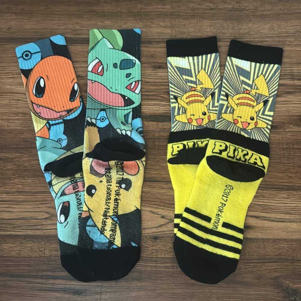Adult Pokémon (2 pairs) sock lot sz: Large - Picture 2 of 2